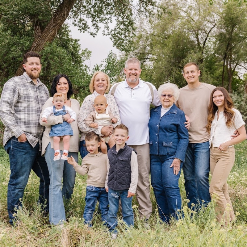Breaking the Mold: Sandy Payne’s Bold Choice to Prioritize Family Over Tradition